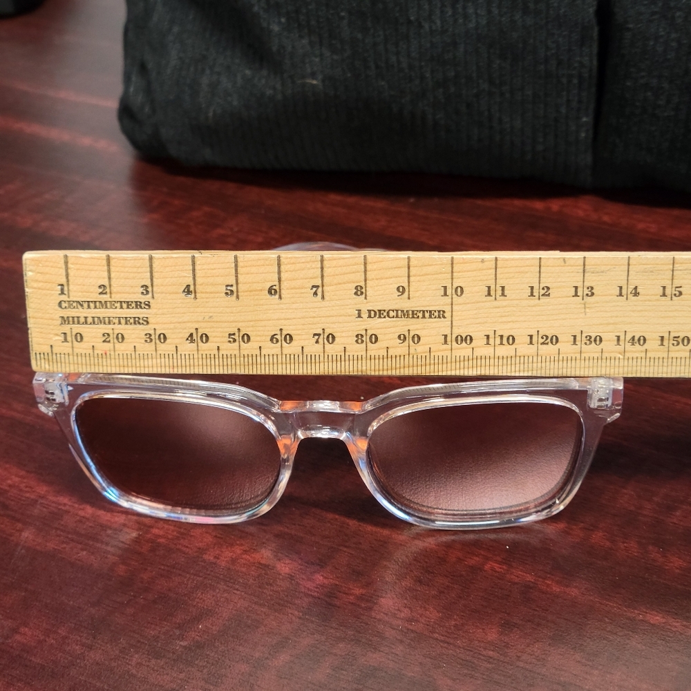 Sunglasses - Picture 5 of 9